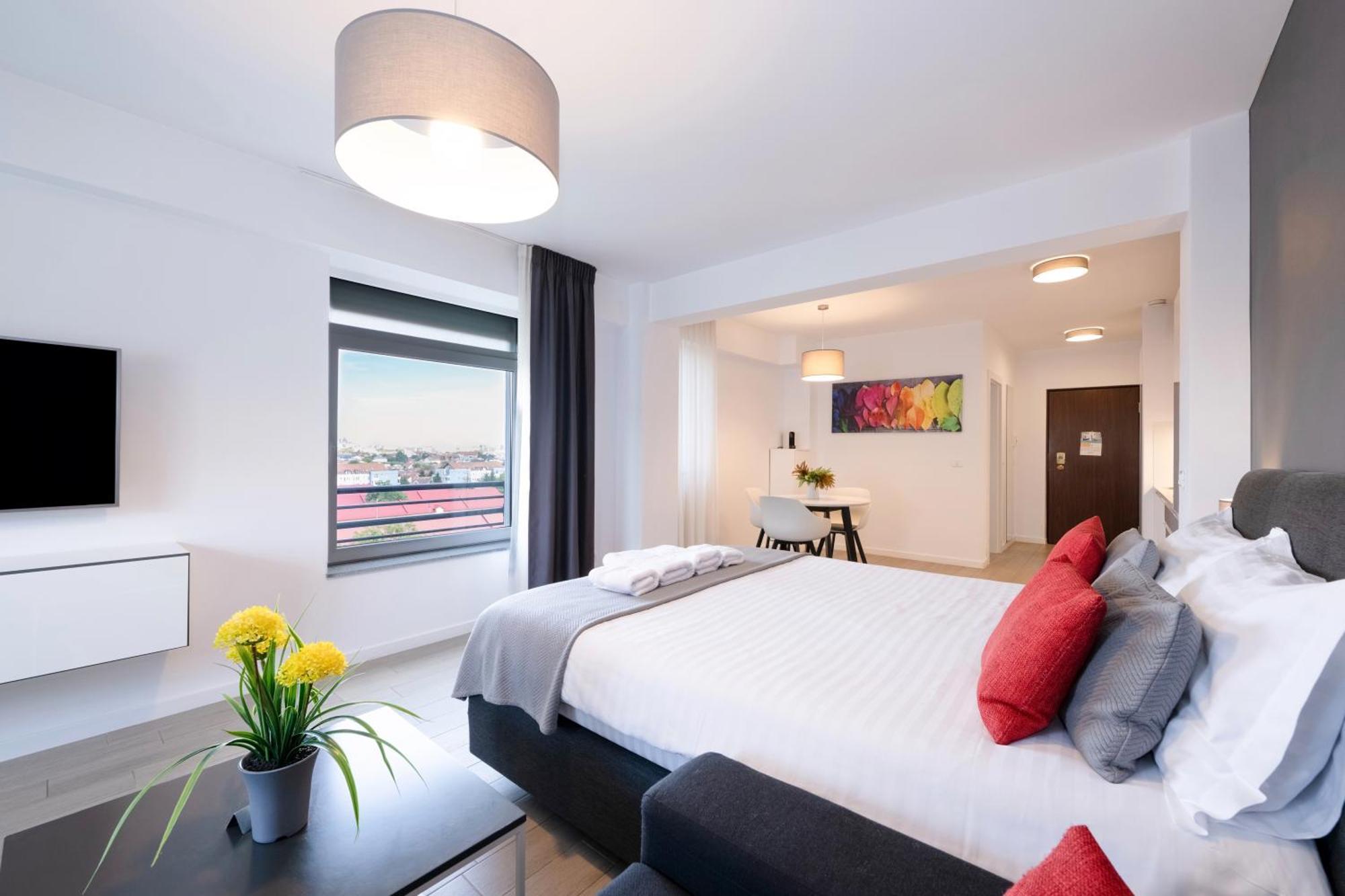 Lounge 8 Studios Oradea Ngoại thất bức ảnh